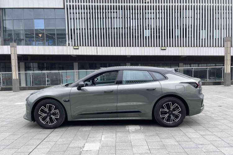 Used Zeekr 001 2024 WE Edition 100 kWh Rear-Drive