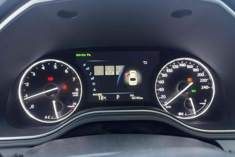 Used Toyota Avalon 2019 2.0L XLE Premium Edition China VI