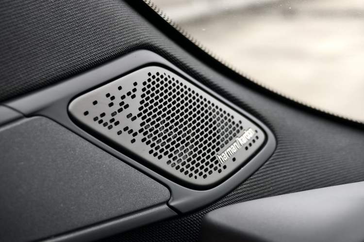 Used Lynk & Co 08 EM-P 2025 220 km All-Wheel-Drive Performance Halo
