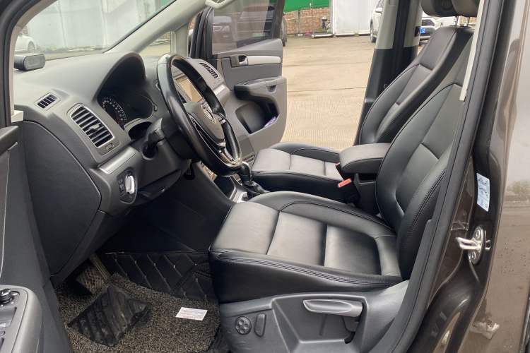 Used Volkswagen Sharan 2016 380TSI Comfort Edition 7-Seater