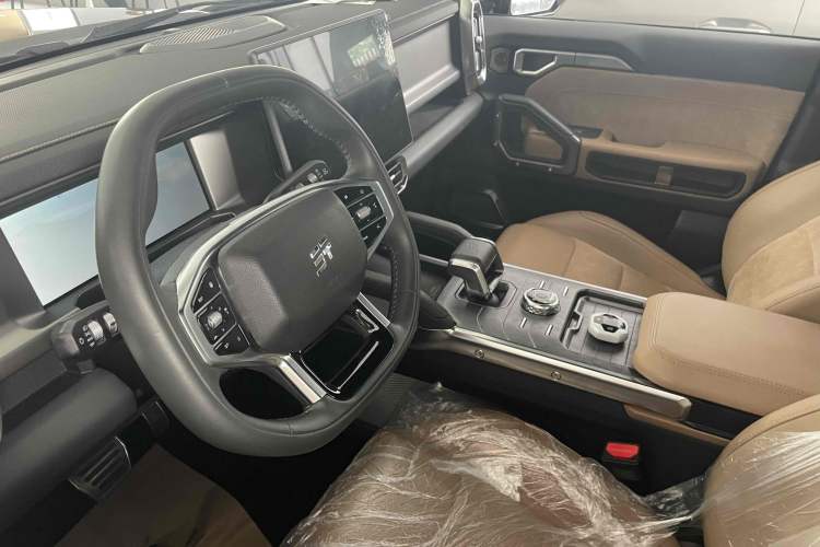 Used JETOUR Traveler 2023 2.0T All-Wheel Drive CrossPRO+ Interior 3