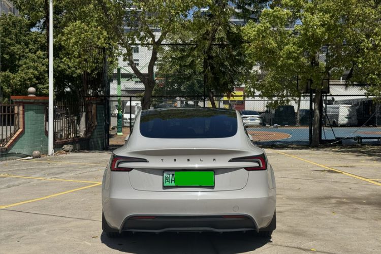 Used Tesla Model 3 2023 Rear-Wheel-Drive Version