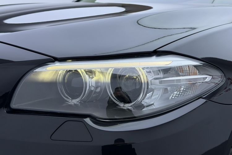 Used BMW 5 Series 2014 520Li Elegant Model
