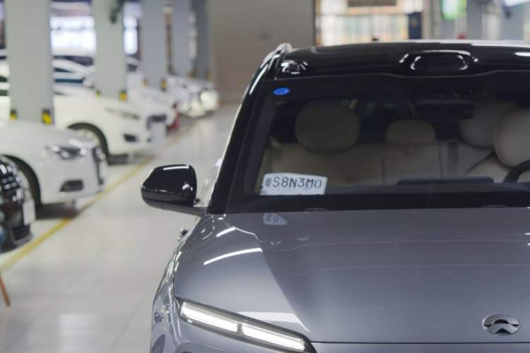 Used Nio ES6 2025 75 kWh Exterior 6