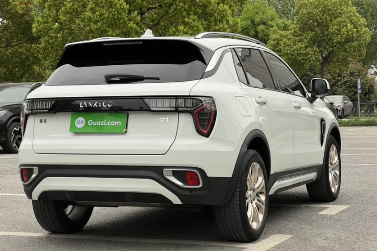 Used Lynk & Co 01 2017 2.0T Two-Wheel Drive Pro Edition Exterior 2