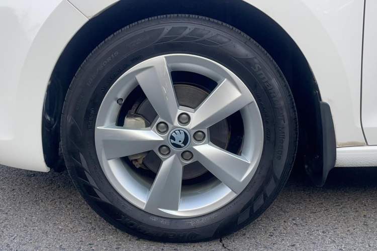 Used Skoda Rapid Spaceback 2019 Revised Version 1.5L Automatic Comfort Edition China V Standard