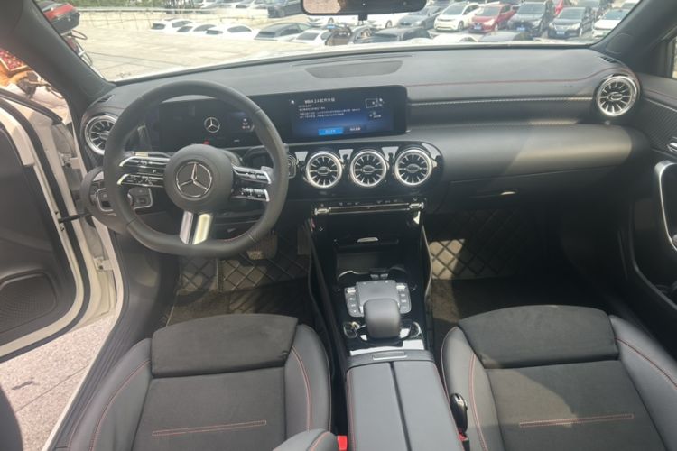 Used Mercedes-Benz A-Class 2024 A 200 L Fashion Model
