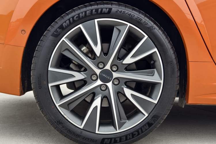 Used Lynk & Co 02 Hatchback 2021 2.0TD Halo
