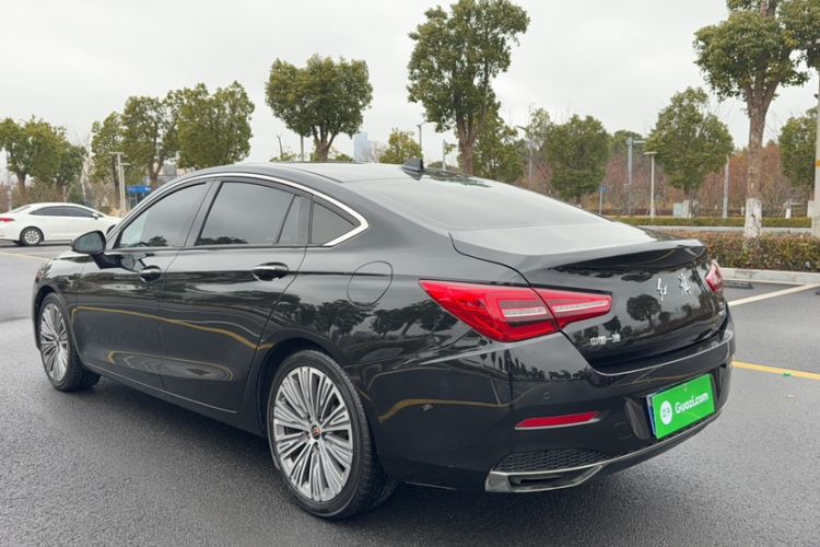 Used Hongqi H5 2022 Classic Model Facelift 1.8T Automatic Smart Connect Flagship Edition