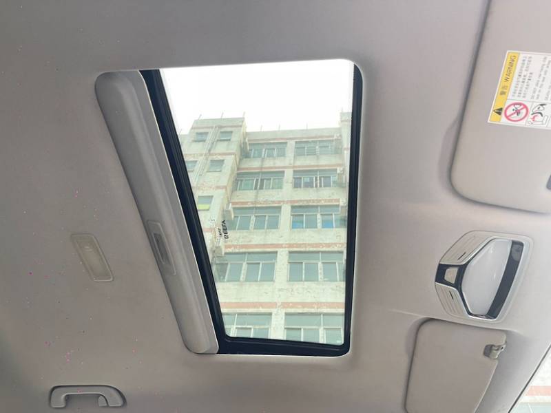 Used Geely Auto Emgrand 2022 4th Generation 1.5L CVT Flagship Model — 17