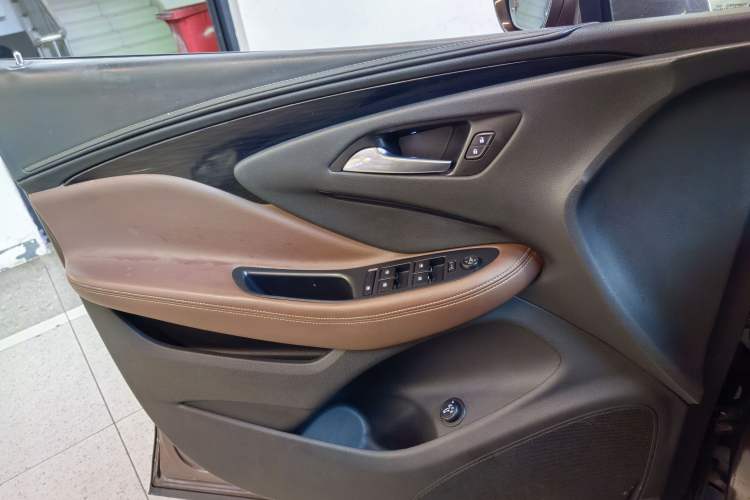 Used Buick Envision 2019 20T Two-Wheel Drive Luxury Version China VI Standard