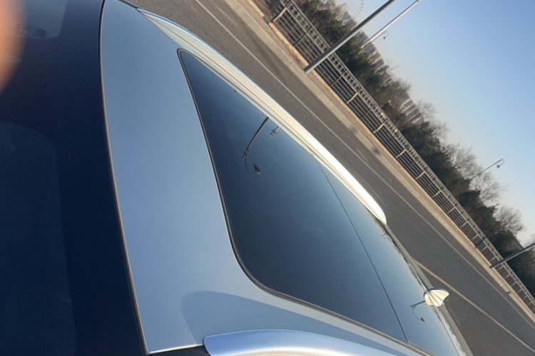 Used Hongqi HS5 2022 Revised Version 2.0T Smart Connect Flagship Edition
