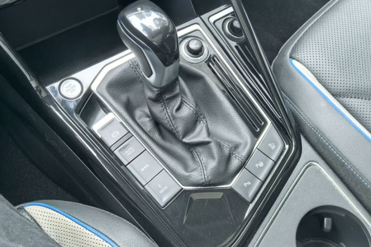 Used Volkswagen Tayron GTE Plug-in Hybrid 2020 1.4T Luxury Model Interior 5