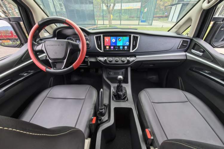 Used FORTHING Lingzhi 2022 M5L 1.6L Utility Model 7 Seats