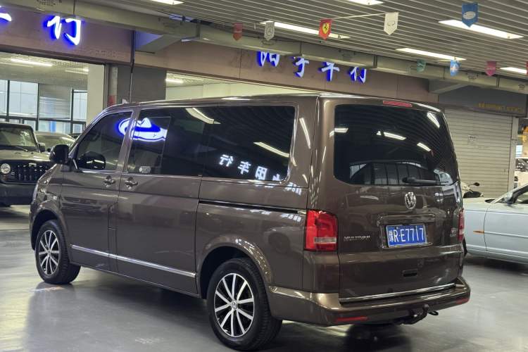 Used Volkswagen Multivan 2012 2.0 TSI Four-Wheel Drive Deluxe Edition