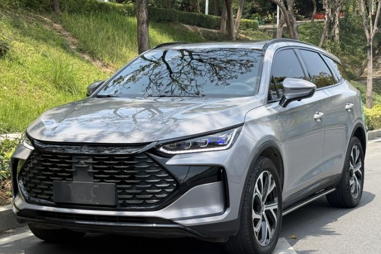 Used BYD Tang New Energy 2025 DM-i 115KM Cloud Ride Flagship Model Front Left 45 Deg