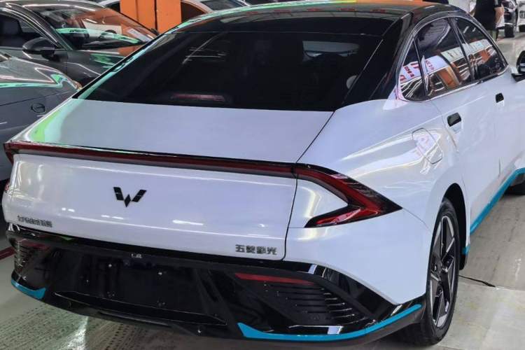 Used Wuling Xingguang 2023 150 Advanced Edition