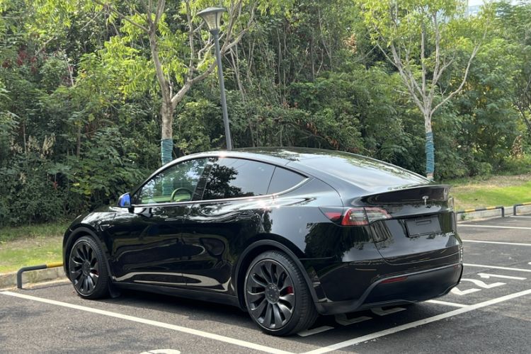 Used Tesla Model Y 2022 Performance High-Performance All-Wheel-Drive Version