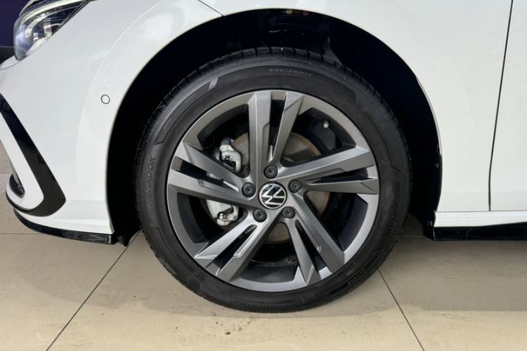 Used Volkswagen Golf 2021 280TSI DSG R-Line Exterior 7