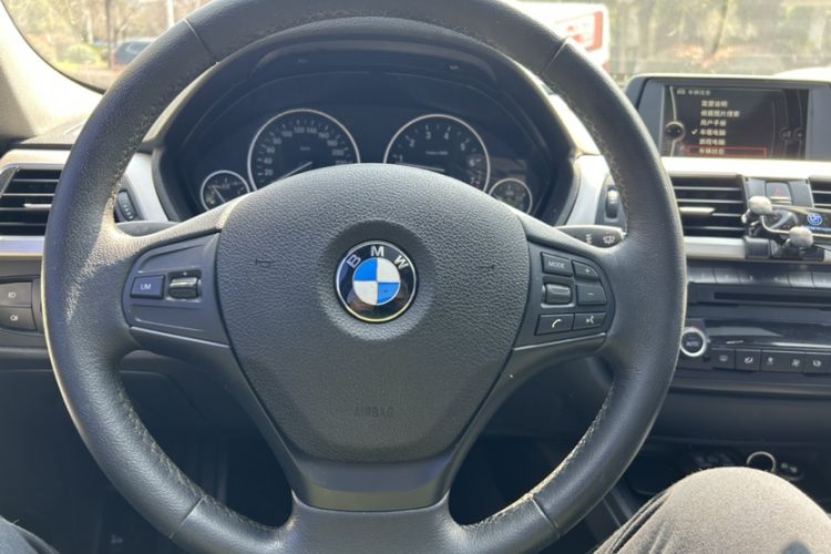 Used BMW 3 Series 2014 320i Sport Edition