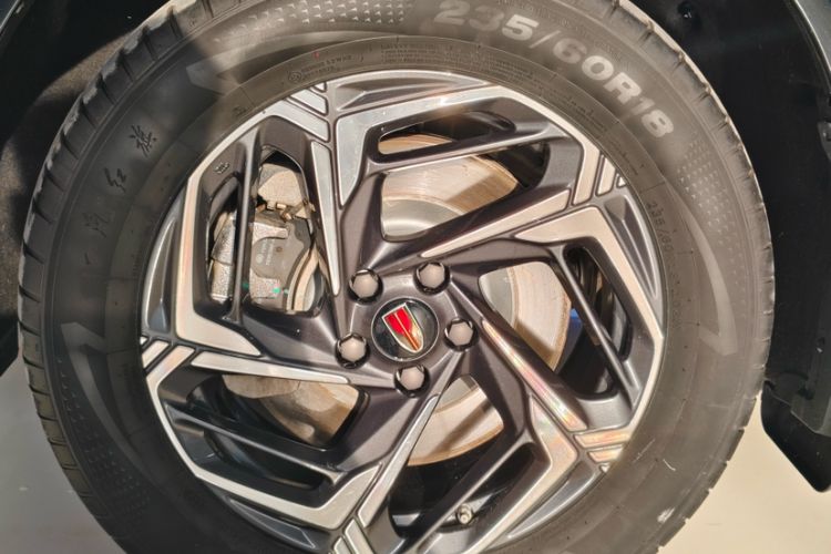 Used Hongqi HS3 2023 1.5T Two-Wheel Drive Shanwei Edition Exterior 9