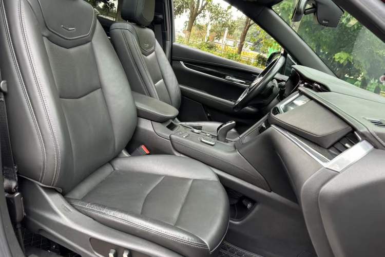 Used Cadillac XT5 2020 28T Luxury Version