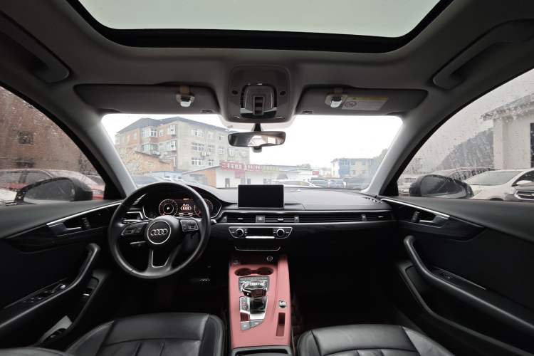 Used Audi A4L 2019 40 TFSI Fashion Edition China VI Emission Standard