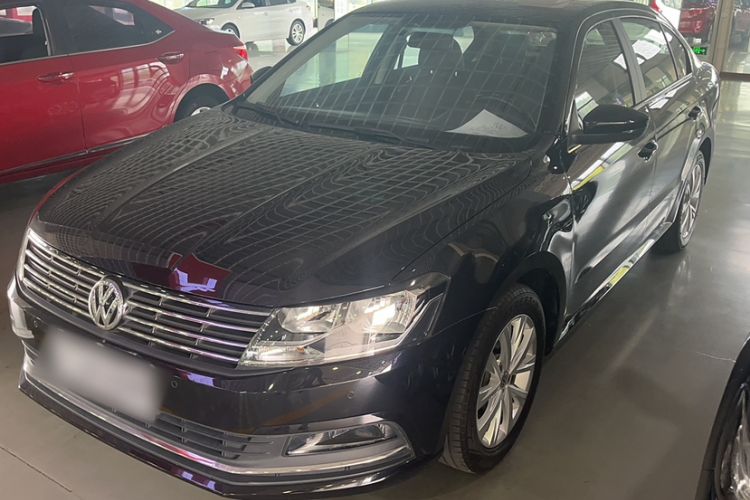 Used Volkswagen Lavida 2015 1.6L Automatic Comfort Edition