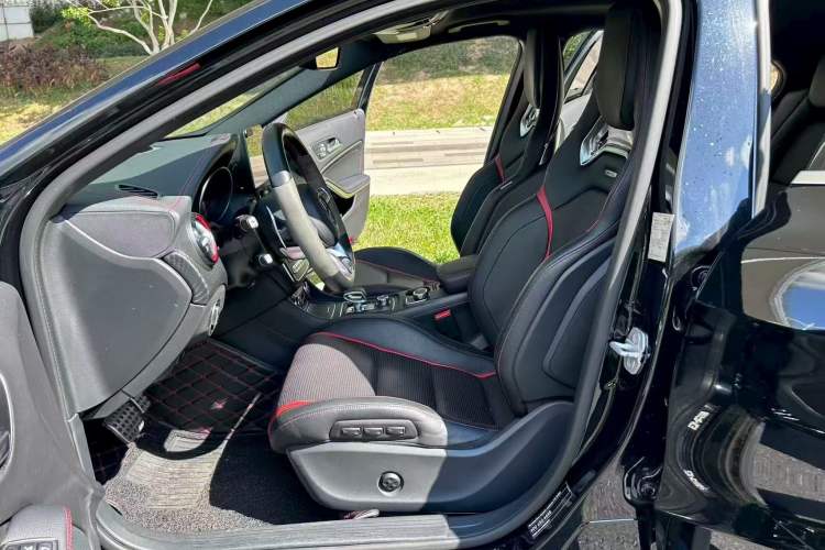 Used Mercedes-Benz A AMG 2016 AMG A 45 4MATIC
