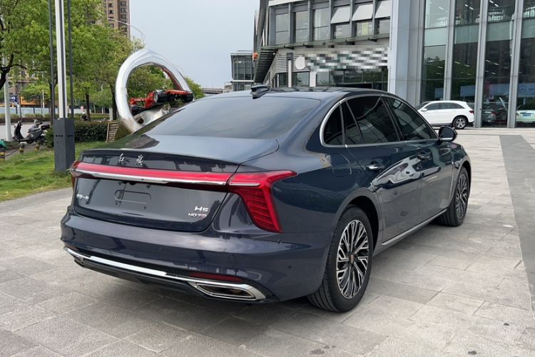 Used Hongqi H5 2024 2.0T Automatic Smart Connect Flagship Edition
