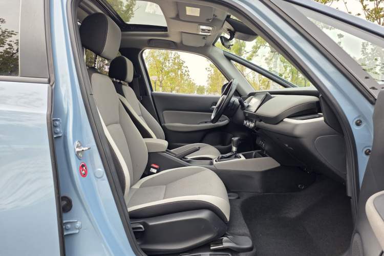 Used Honda LIFE 2021 1.5L CVT CRO-SS Fun Edition