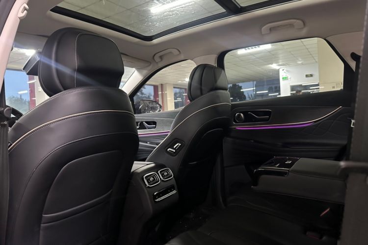 Used Chery Tiggo 9 2023 2.0T Dual-Clutch Two-Wheel Drive Luxury Edition 5 Seats
