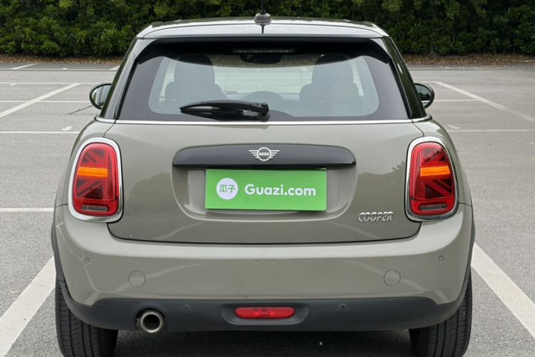 Used MINI 2018 1.5T COOPER Classic Edition Five-Door Version Exterior 6