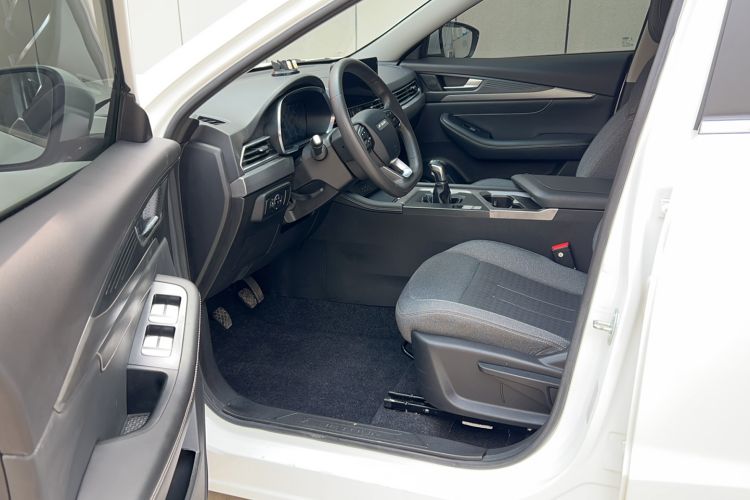 Used JETOUR X70S 2022 1.5T Manual Fanghua Edition 5 Seats
