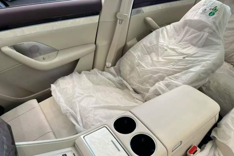 Used Hima Luxeed R7 2026 Model Range-Extending Max+