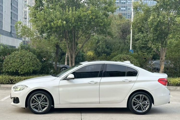 Used BMW 1 Series 2018 Facelifted 118i Sport Edition
