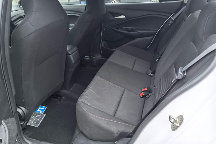 Used Chevrolet Cavalier 2020 Redline 325T Automatic Xinshang Edition China VI Standard
