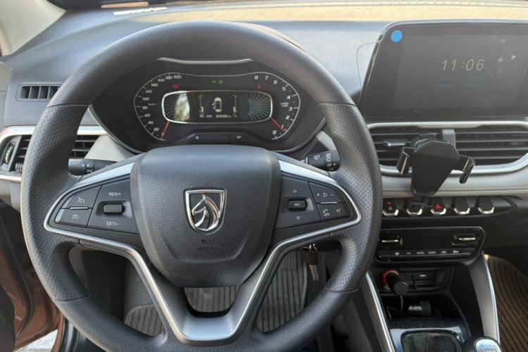 Used Baojun 510 2017 1.5L Manual Fashion Model