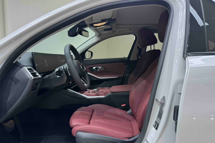 Used BMW 3 Series 2025 330Li M Sport Shadowline Package
