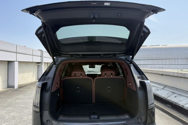 Used Hyptec HL 2025 700 Ultra Six-Seater All-Wheel-Drive LiDAR Version
