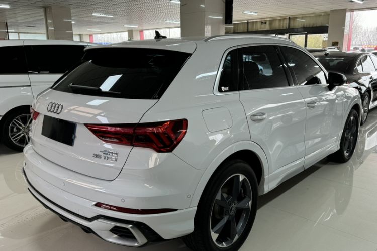 Used Audi Q3 2024 35 TFSI Fashion Dynamic Edition