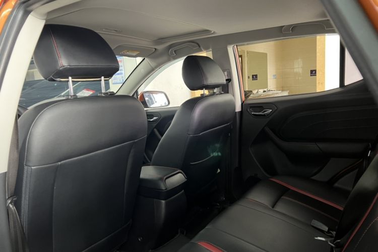 Used Soueast DX3 2016 1.5L Manual Luxury Edition
