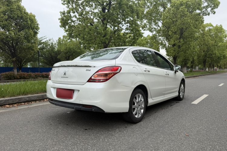 Used Peugeot 308 2014 Enjoy Edition Classic 1.6L Automatic Premium Model Exterior 5