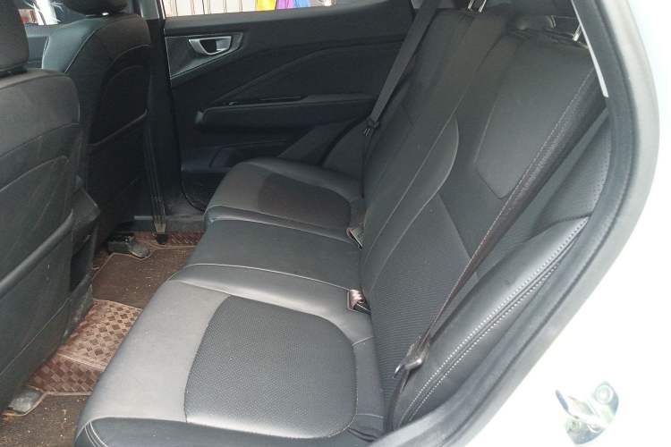 Used Wuling Alvez 2022 1.5L CVT Comfort Edition