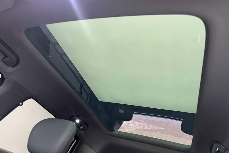 Used Dongfeng NAMMI 06 2025 471 Ultra Interior 4