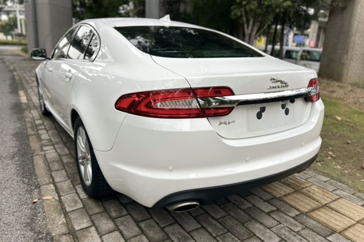 Used Jaguar XF 2015 XF 2.0T Prestige Edition
