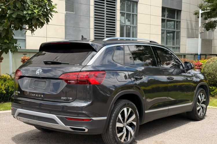 Used Volkswagen Tayron 2022 330TSI Two-Wheel Drive Luxury Smart Connectivity Version
