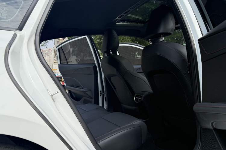 Used MG 5 2025 300TGI Global Flagship Edition