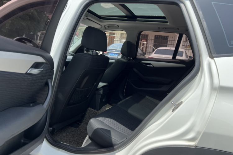 Used BMW X1 2014 sDrive18i Fashion Model
