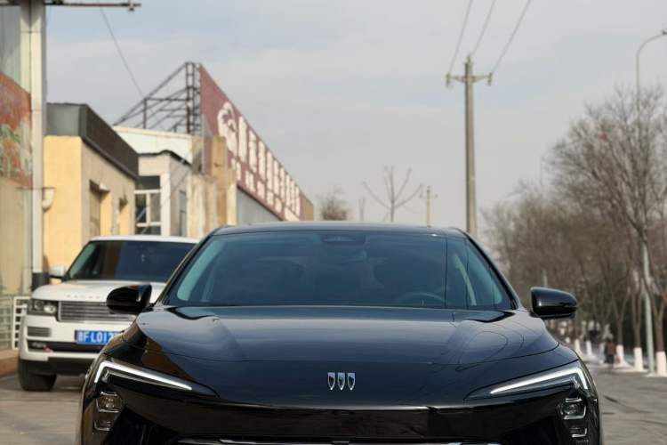 Used Buick LaCrosse 2025 28T Platinum Edition
